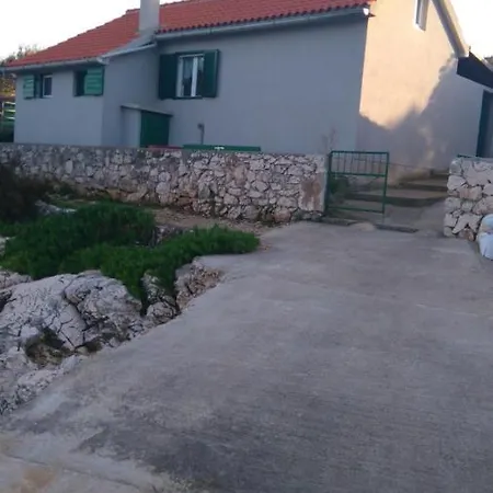 Casa de Férias Dragisina Murter